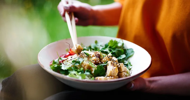 Comment mariner le tofu pour qu'il soit vraiment savoureux